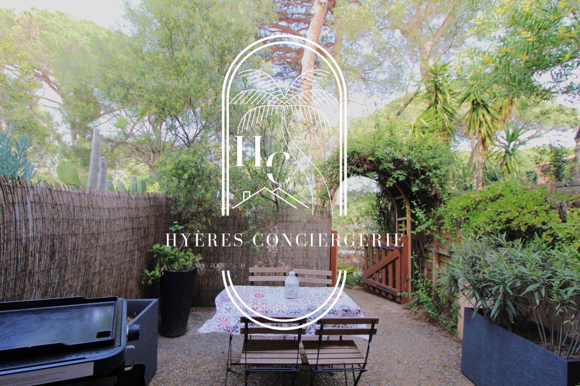 Triplex Le Port D'Hyeres-400M-Clim Wifi Parking By Hc Apartman Kültér fotó