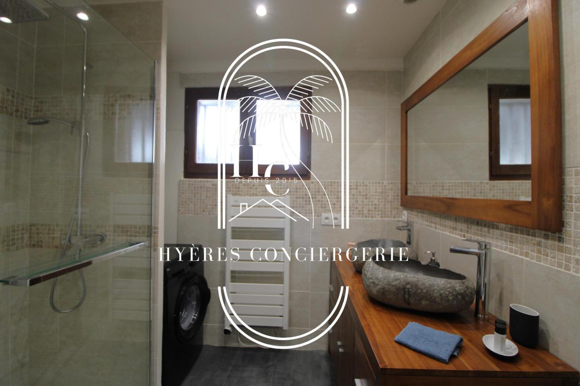Triplex Le Port D'Hyeres-400M-Clim Wifi Parking By Hc Apartman Kültér fotó